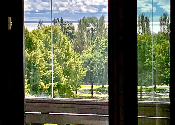 Lägenhet Sea And View With Sauna And Balcony